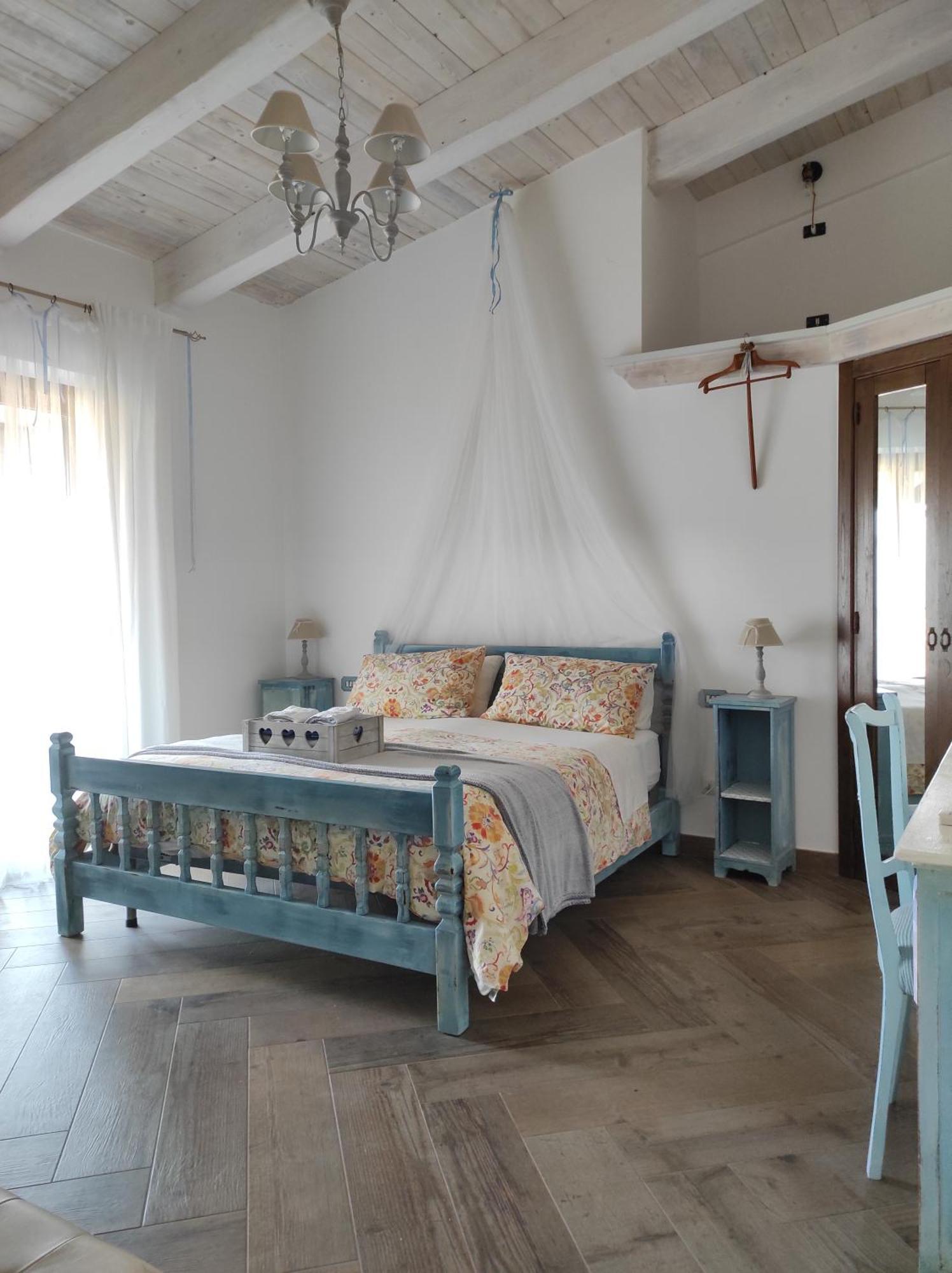Caledonia B&B Меркато-Сан-Северино Экстерьер фото