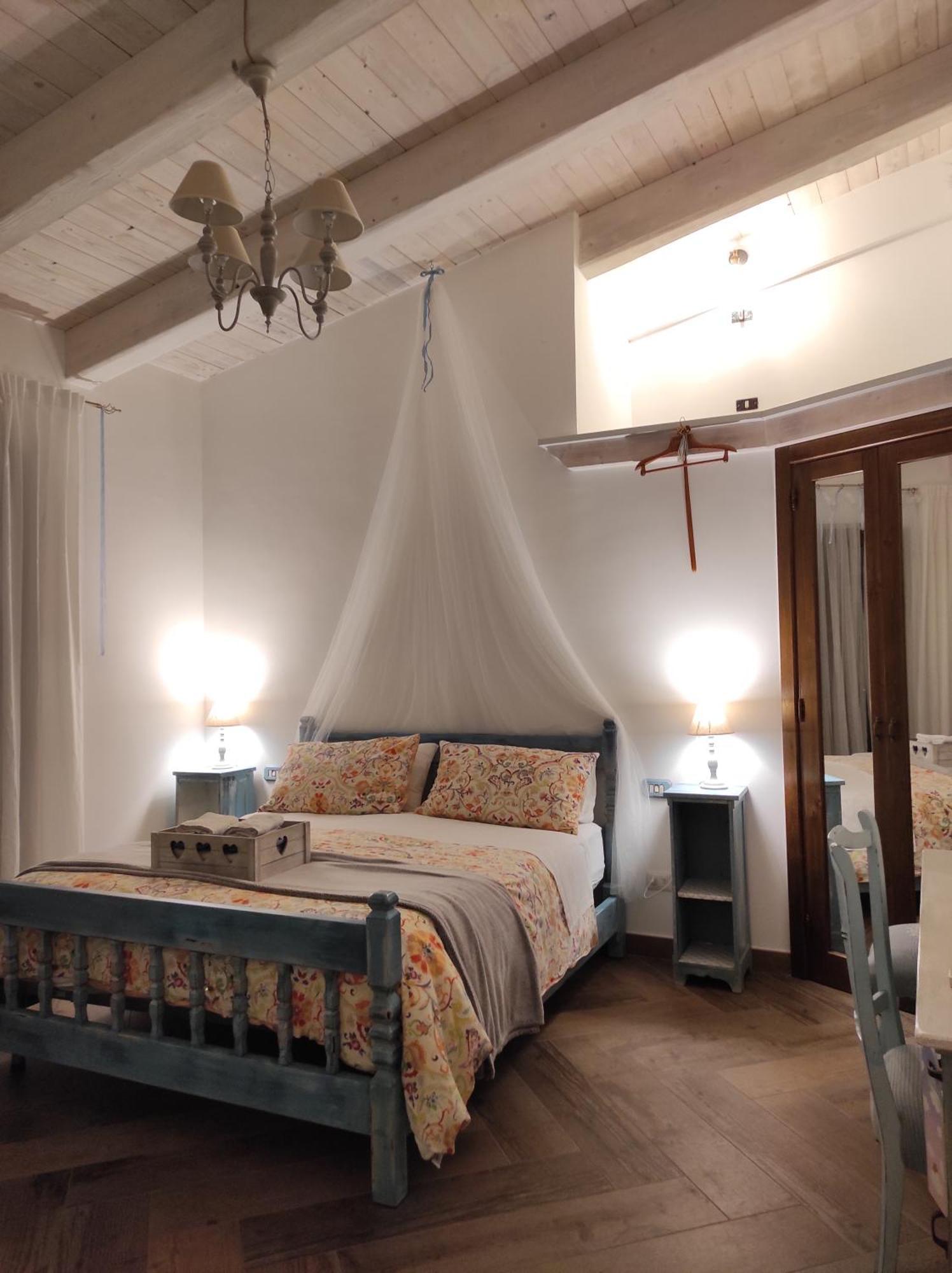 Caledonia B&B Меркато-Сан-Северино Экстерьер фото